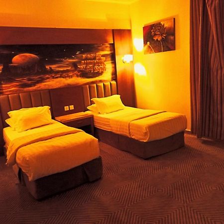 Aparthotel Taraf Yanbu 2 Esterno foto