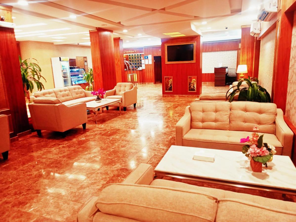 Aparthotel Taraf Yanbu 2 Esterno foto