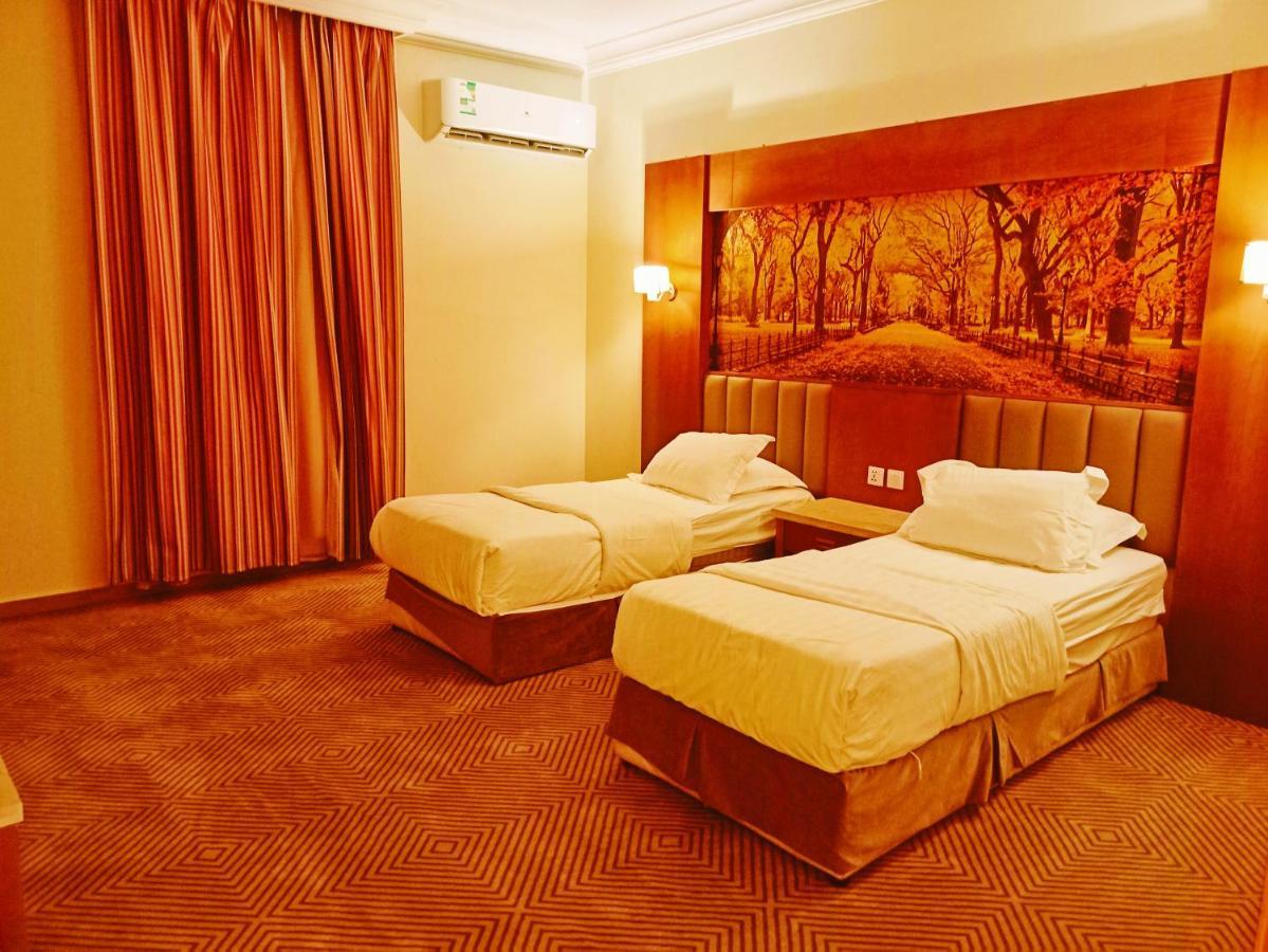 Aparthotel Taraf Yanbu 2 Esterno foto