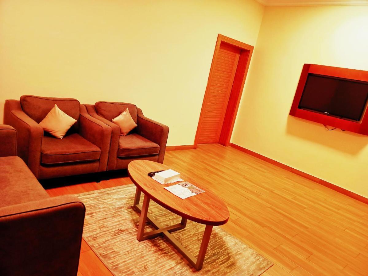 Aparthotel Taraf Yanbu 2 Esterno foto